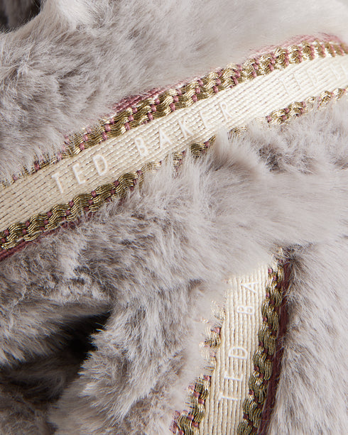 {{ product.type }} - Ted Baker London - Kosovo - TOPPLY